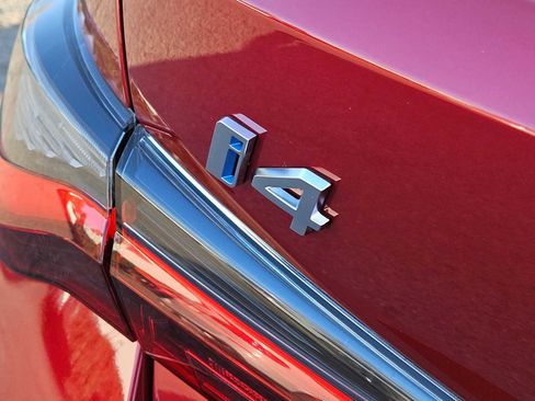 Used 2025 BMW i4 xDrive40i w/ Premium Package image 15