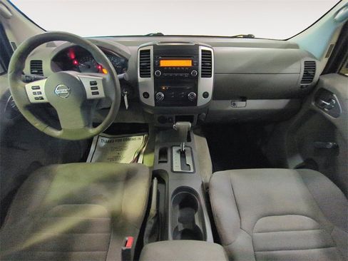 Used 2014 Nissan Frontier S image 10