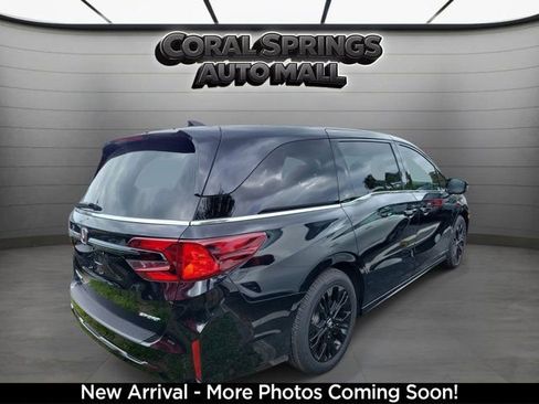 Used 2025 Honda Odyssey Sport-L image 4