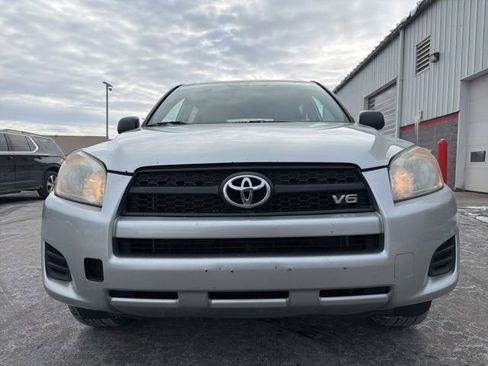 Used 2012 Toyota RAV4 4WD V6 w/ Tow Prep Pkg image 2