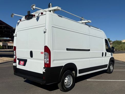 Used 2022 RAM ProMaster 2500 w/ Safety Group FWD image 5