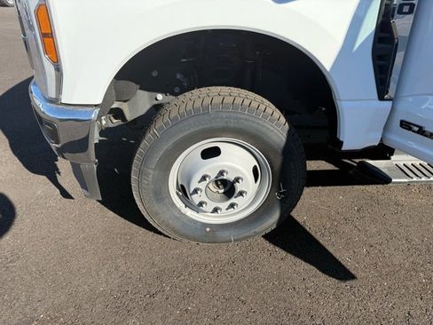 New 2024 Ford F350 XL w/ XL Chrome Package image 16