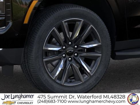 New 2026 Chevrolet Suburban LS w/ LS Custom Edition AWD/4WD image 9