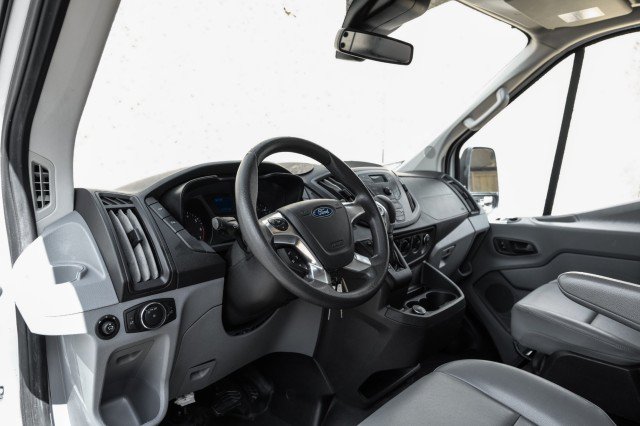 Used 2018 Ford Transit 250 148 Medium Roof RWD image 2