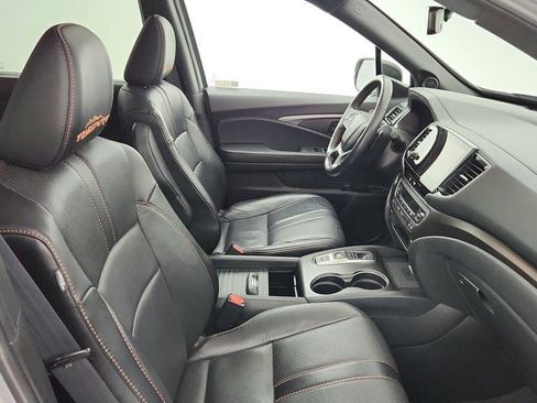 Used 2023 Honda Passport TrailSport image 25