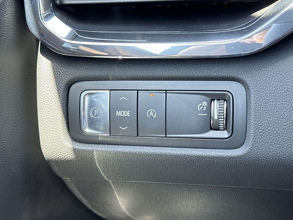 New 2026 GMC Acadia Elevation w/ Black Edition FWD image 16