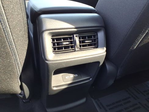 Used 2024 Honda CR-V EX image 7