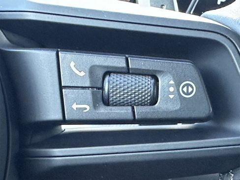 Certified 2024 Porsche Cayenne Coupe image 26