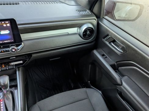 Used 2023 Chevrolet Colorado LT w/ LT Convenience Package II image 17