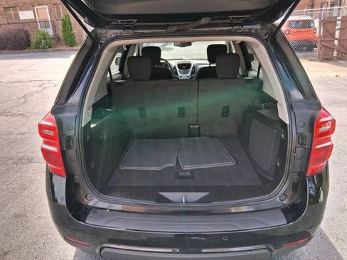 Used 2017 Chevrolet Equinox LT w/ Driver Confidence Package II AWD/4WD image 12