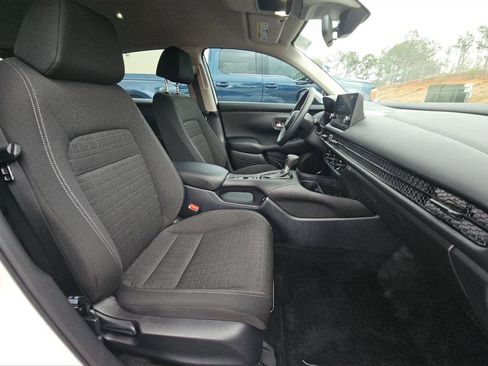 Used 2025 Honda HR-V LX image 15