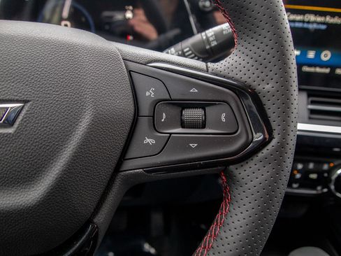 Used 2026 Chevrolet Trax RS w/ Driver Confidence Package image 22