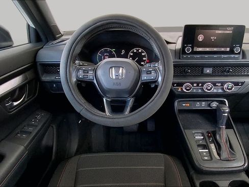 Used 2023 Honda CR-V Sport image 6