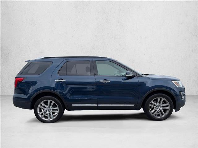 Used 2017 Ford Explorer Limited AWD/4WD image 4