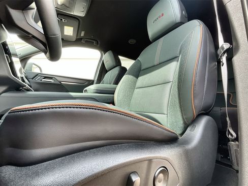 New 2025 GMC Acadia AT4 w/ Super Cruise Package image 14