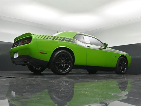 Used 2017 Dodge Challenger GT w/ GT Interior Package AWD/4WD image 30