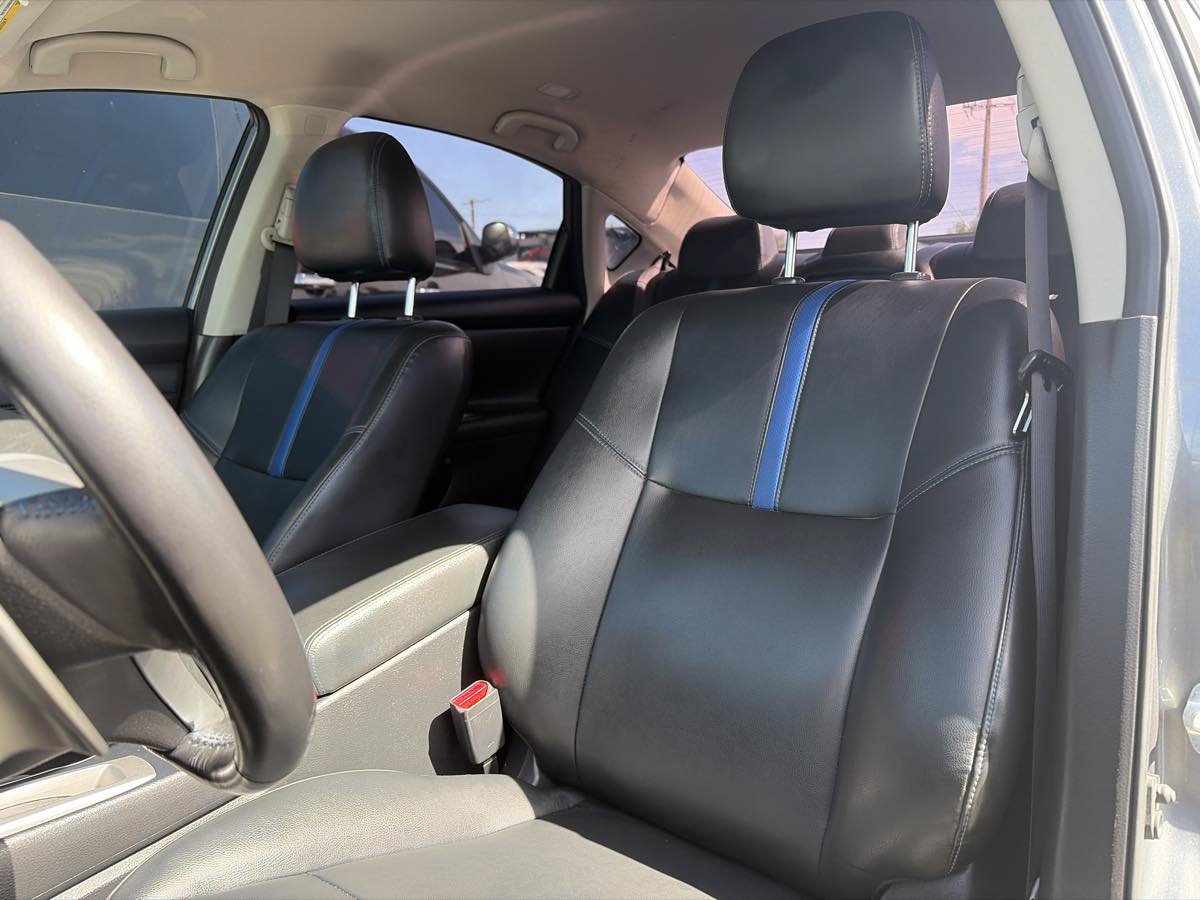 Used 2018 Nissan Altima 2.5 SR w/ SR Midnight Edition FWD image 11