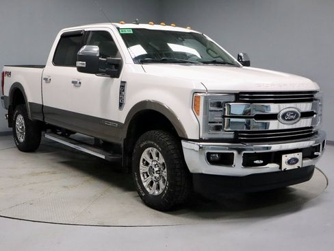 Used 2019 Ford F350 Lariat w/ Lariat Ultimate Package image 1
