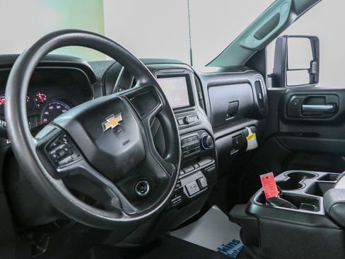 Used 2025 Chevrolet Silverado 3500 W/T w/ WT Convenience Package AWD/4WD image 21