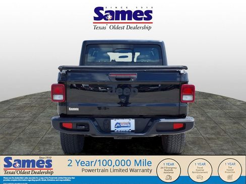 Used 2024 Jeep Gladiator Sport image 5