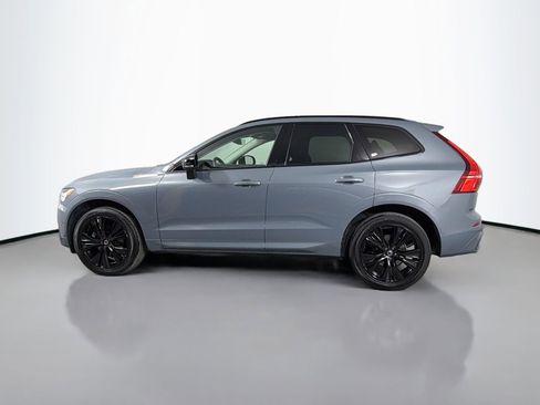 Certified 2023 Volvo XC60 B5 Plus w/ Climate Package image 9