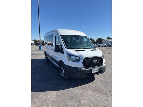 Used 2024 Ford Transit 350 XL image 2