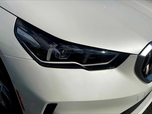 Certified 2024 BMW i5 eDrive40i w/ Premium Package image 26