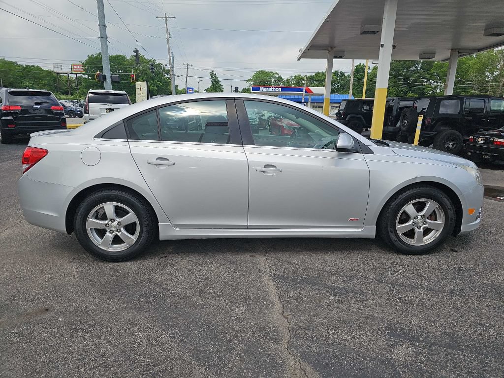 Used 2013 Chevrolet Cruze LT w/ RS Package FWD image 19