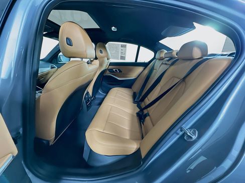 Used 2025 BMW 330i Sedan image 29