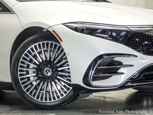 Used 2023 Mercedes-Benz EQS 450+ 4MATIC Sedan image 3