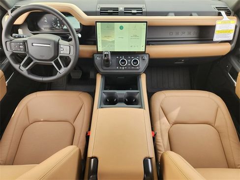 New 2026 Land Rover Defender 110 X-Dynamic SE image 19