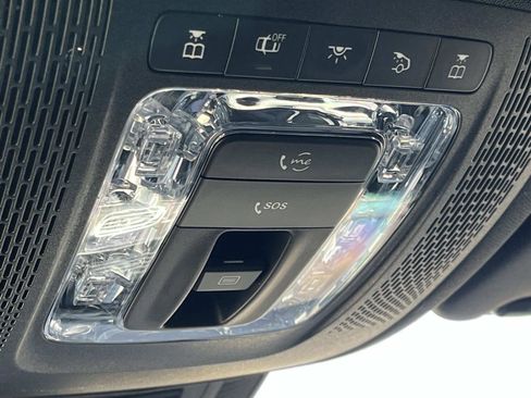 Used 2025 Mercedes-Benz GLE 350 4MATIC image 31