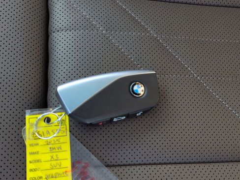 Used 2025 BMW X3 xDrive30i w/ Convenience Package image 36