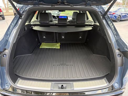 New 2026 Toyota Crown Signia image 18