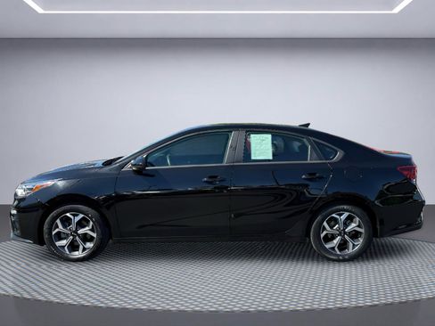 Used 2021 Kia Forte LXS FWD image 3