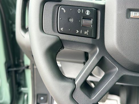 New 2026 Land Rover Defender 110 Trophy Edition AWD/4WD image 36