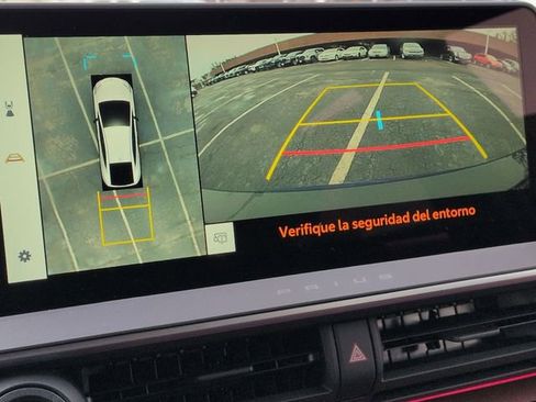 New 2026 Toyota Prius Plug-In Hybrid image 19