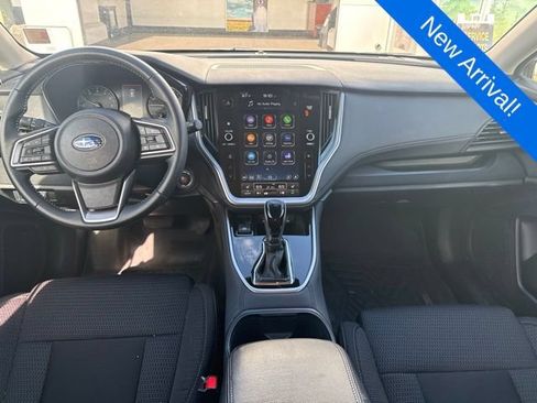 Certified 2025 Subaru Outback Premium AWD/4WD image 11