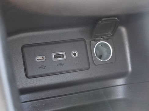 Used 2020 Chevrolet Equinox LT w/ Midnight Edition FWD image 29