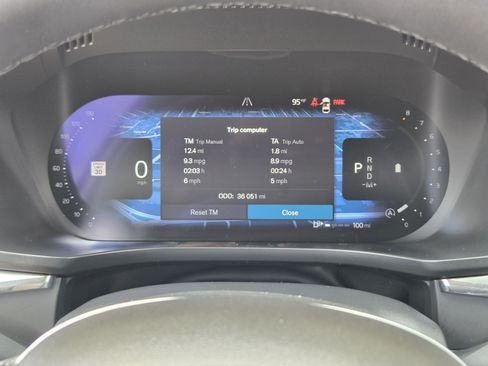 Used 2024 Volvo XC60 B5 Plus w/ Protection Package Premier AWD/4WD image 15