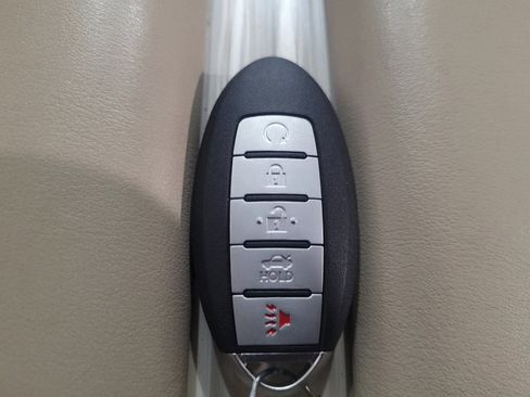 Used 2017 Nissan Murano SL w/ SL Technology Package AWD/4WD image 32