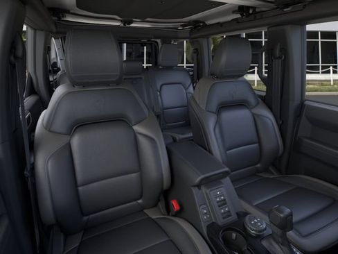 New 2026 Ford Bronco Outer Banks AWD/4WD image 10