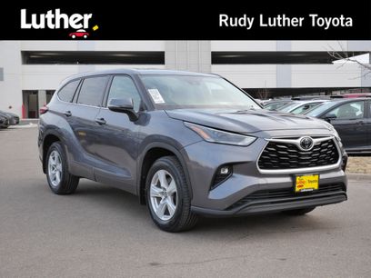 Certified 2021 Toyota Highlander LE