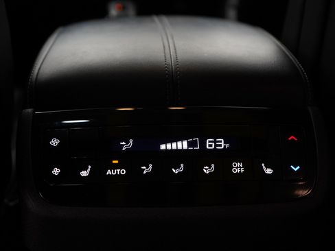 Used 2025 INFINITI QX60 Luxe AWD/4WD image 23