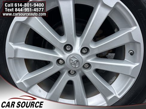 Used 2010 Toyota Venza FWD image 22