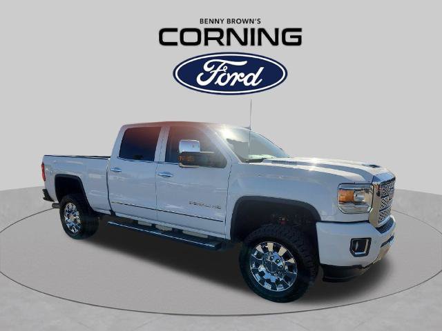 Used 2019 GMC Sierra 2500 Denali w/ Duramax Plus Package AWD/4WD image 7