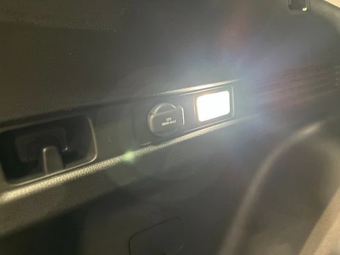 Used 2024 Honda CR-V EX-L image 28