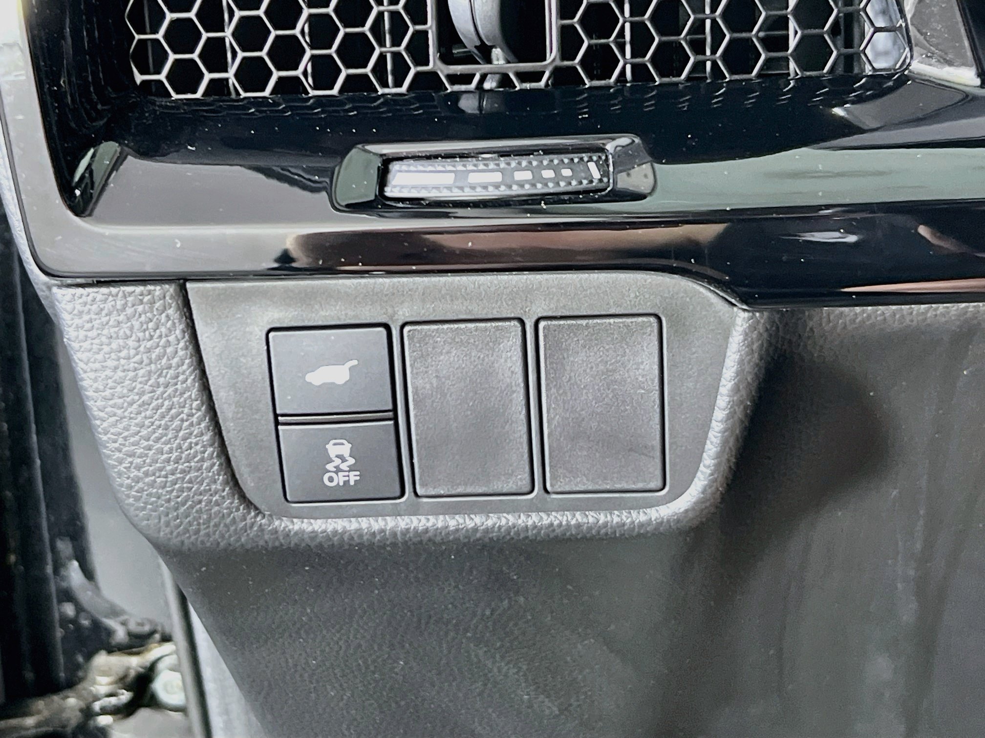 Used 2023 Honda CR-V EX-L image 10