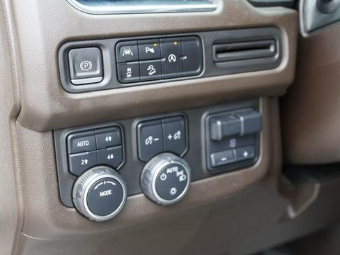 Used 2023 Chevrolet Tahoe Z71 w/ Max Trailering Package AWD/4WD image 14