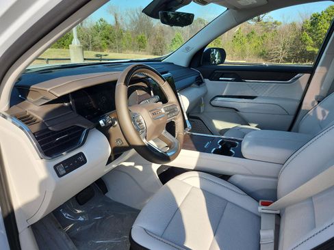 New 2026 GMC Acadia Denali w/ Super Cruise Package image 13